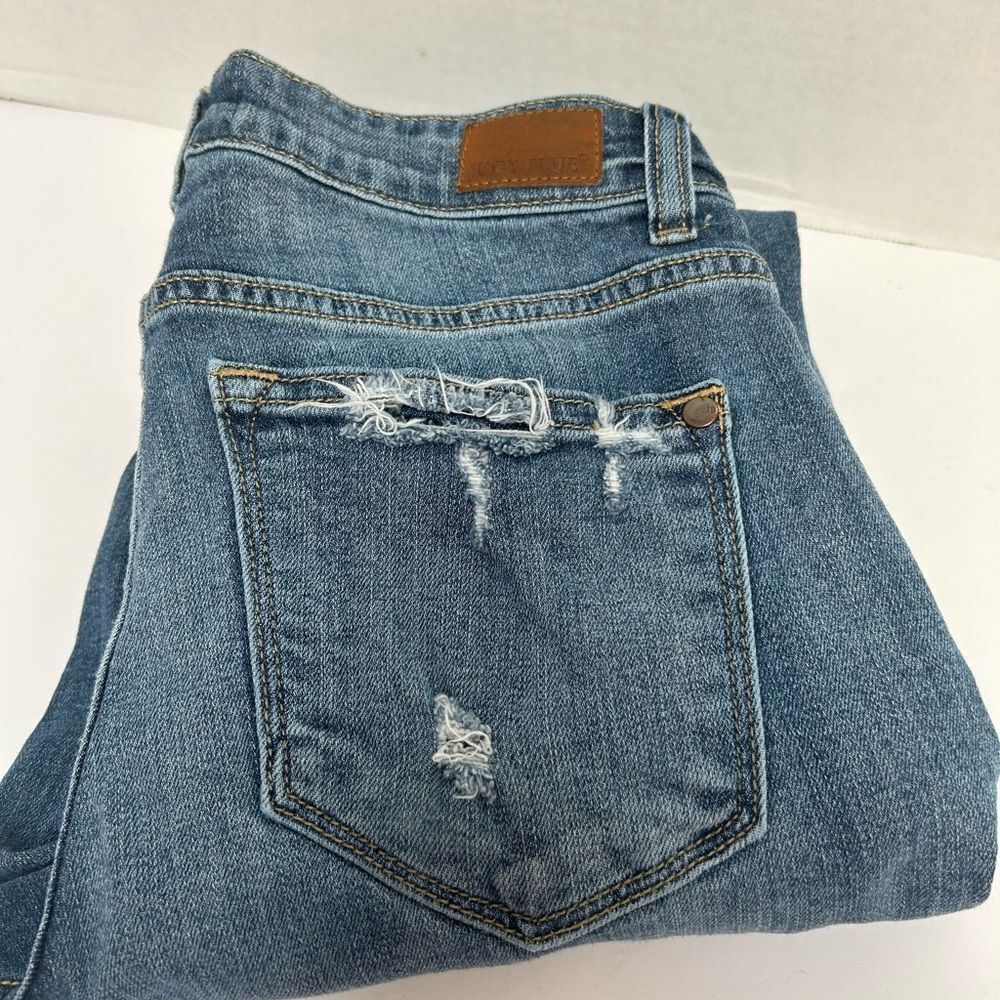 Judy Blue Mid-Rise Destroyed Distressed Boyfriend Jeans Style #8286 size 5/27